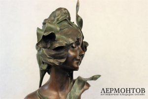 Скульптура. Флора. Бронза. Julien Causse. Франция.