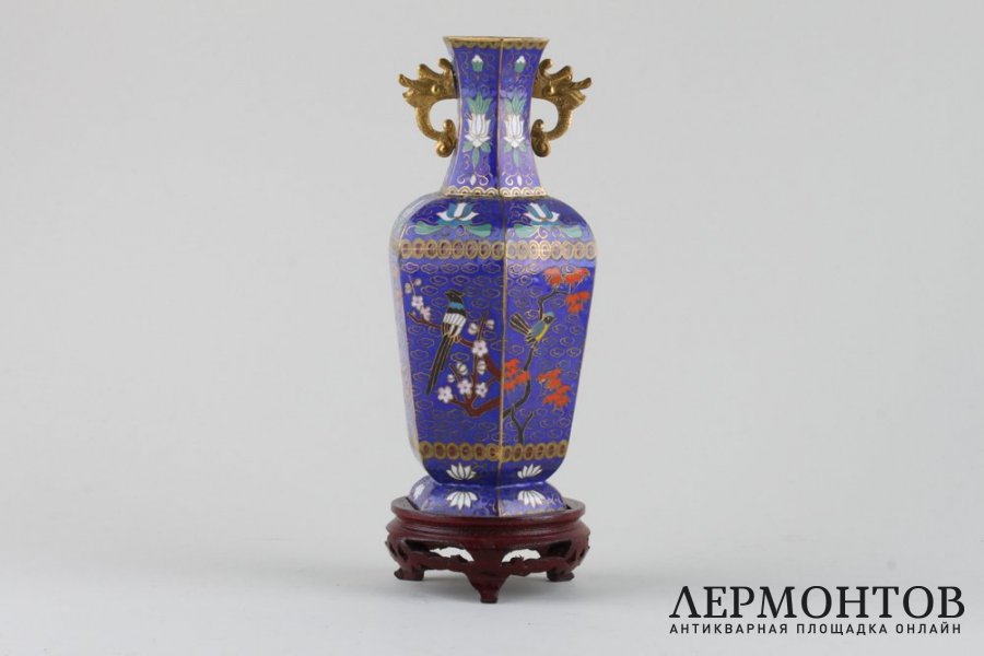 Ваза Цветы и птицы, на подставке. Клуазоне. Китай, 1950-70-е гг.