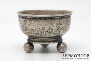 Солонка Чайная роза. Серебро 84 пробы. Российская империя, мастер КФ, 1880-90е гг.
