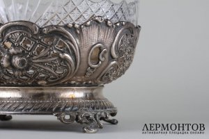 Ваза ажурная круглая со стеклянной вставкой. Серебро 900 пробы. Австрия, XIX в.