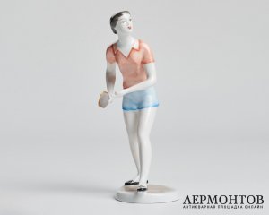 Статуэтка «Игрок в пинг-понг». Фарфор, Hollóháza, Венгрия, 1960–1970-е годы
