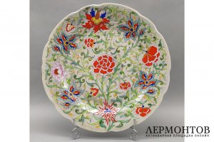 Хренов Н.А. Декоративное блюдо Дачный. Фарфор, роспись. СССР, Дулево, 1981