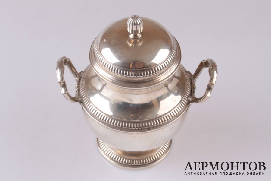 Сахарница Louis Coignet. Серебро 950 пробы. Конец XIX в. Франция