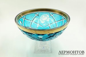 Ваза для фруктов из цветного хрусталя. Германия,  Armstadt, современный предмет.