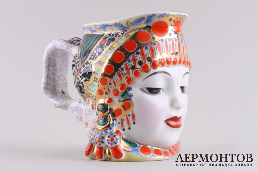 Кружка Молоко. СССР, ЛФЗ, автор модели Данько, 1960-е гг. Фарфор, роспись.