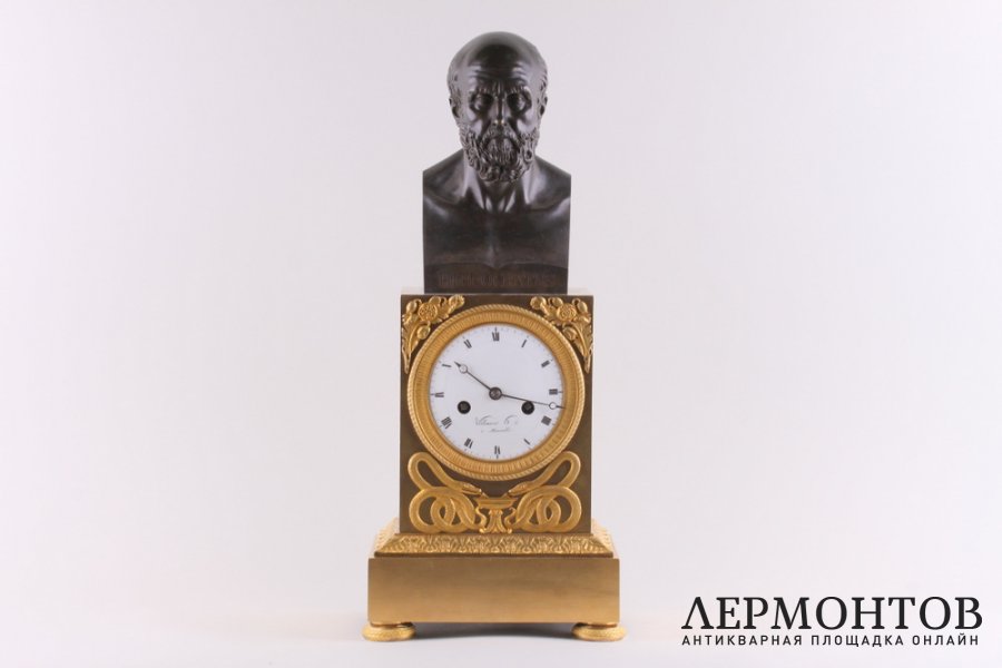 Часы с бюстом Гиппократа в стиле Ампир. Франция, Париж, 1800-е гг. Бронза, литье.