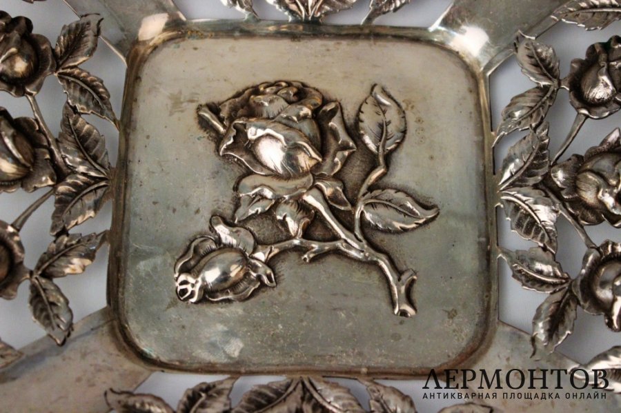 Ваза ажурная. Серебро 800 проба. Европа XX век.