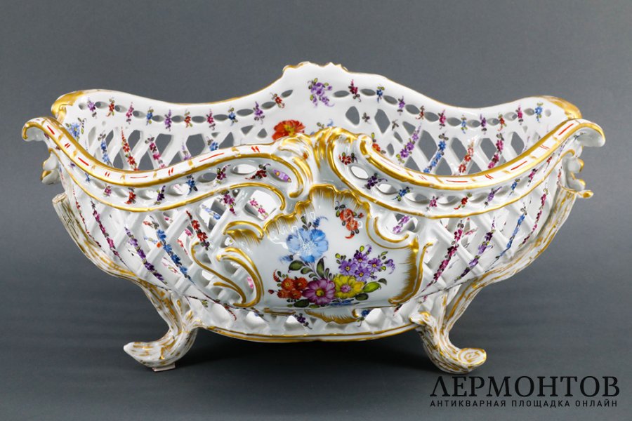 Ваза для фруктов.  Фарфор, роспись. Франция, Porcelaine de Paris, 1887-1920.