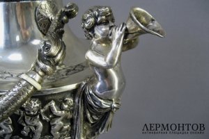 Бульотка. Серебро 800 пробы. Германия, XIX век. Высота 35 см.