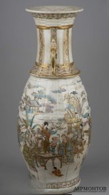 Ваза с сюжетом «Троецарствия». Фаянс, роспись, Сацума, Япония, 1868–1912 годы