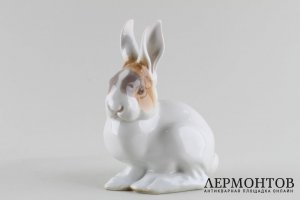 Статуэтка Заяц. Фарфор.  Фабрика Allach, Германия. Theodor Karner.