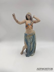 Статуэтка «Ритм Востока II». Фарфор грес, Lladro, скульптор Alfredo Llorens, Испания, 2005–2008 годы