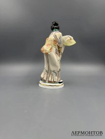 Статуэтка «Японка с веером». Фарфор, Meissen, Петер Странг, Германия, 2013 год