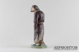 Статуэтка Плюшкин. Россия, завод Ф. Гарднера, 1870-1880-е гг. Бисквит, роспись.