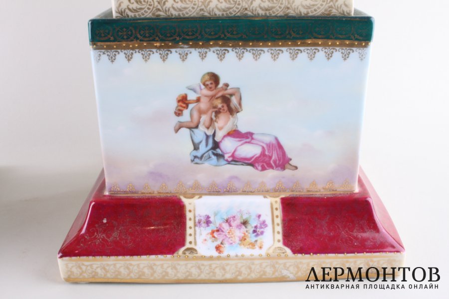 Вазы парные. Фарфор, предп. Royal Vienna, Австрия, рубеж XIX - XX вв.