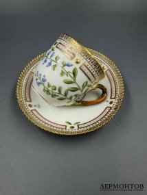 Кофейная пара «Flora Danica». Фарфор, роспись, Royal Copenhagen, Дания, 1968 год