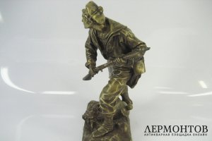 Кабинетная бронза. Морской пехотинец. Франция, вторая половина XIX века.