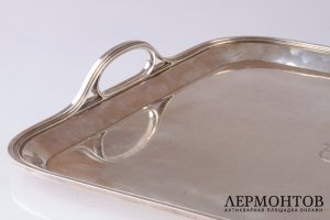 Поднос с ручками. П. Овчинников. 1890 год. Серебро 84. Российская империя