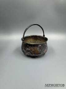 Сахарница с цветочным декором. Серебро 84 пробы, Н. Михайлов, Россия, 1899–1908 годы