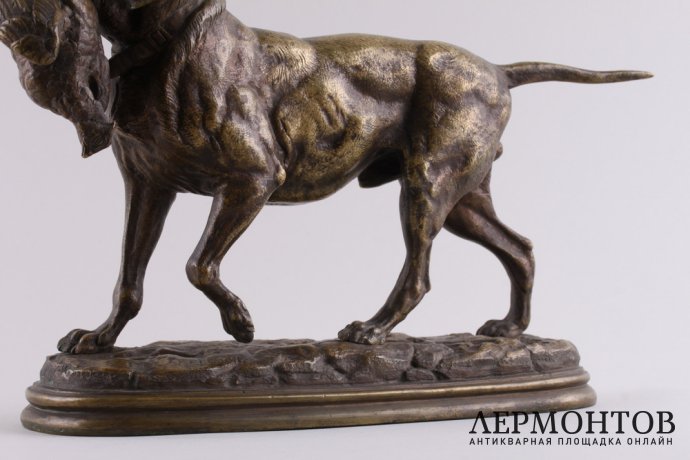 Скульптура Собака с дичью. Зап. Европа, автор мод. E. Delabrierre, кон.19-нач.20 в.