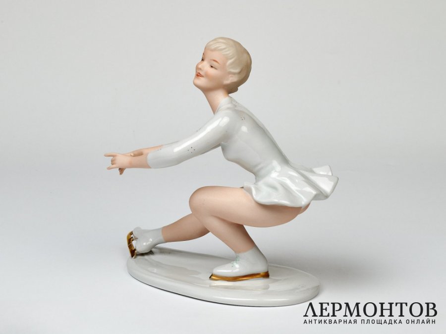 Статуэтка «Фигуристка». Фарфор, Schaubach Kunst Lichte-Wallendorf, Германия, 1963–1990 годы