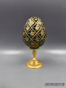 Яйцо «Rose Trellis». Бронза, хрусталь, золочение, House of Fabergé