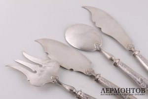 Крупный сервировочный набор из 4-х приборов. Франция, нач. 20 века. Серебро 950 пробы