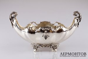 Ваза для фруктов в неоклассическом стиле. Серебро 800 пробы. Италия, XX век.