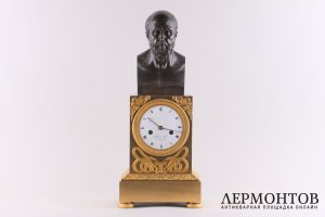 Часы с бюстом Гиппократа в стиле Ампир. Франция, Париж, 1800-е гг. Бронза, литье.