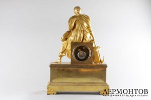 Часы в стиле Ампир. Богиня Амфитрита. Франция, Париж, начало 19 века. Бронза.