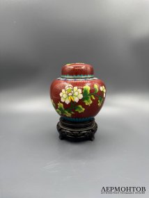 Чайница в технике клуазоне на резной подставке. Металл, эмаль, дерево, Китай, 2-я половина 20 века