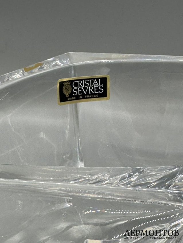 Ромбическая ваза для фруктов с птичками. Хрусталь, Cristal de Sèvres, Франция, 20 век