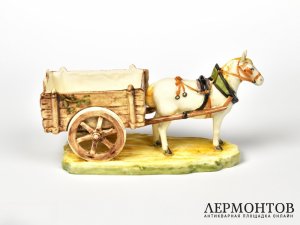 Статуэтка-ваза «Лошадка с повозкой». Royal Dux, Чехословакия, 1918–1938 годы