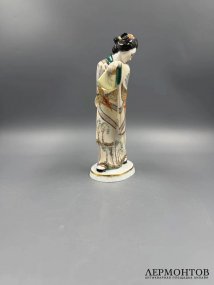 Статуэтка «Японка с веером». Фарфор, Meissen, Петер Странг, Германия, 2013 год