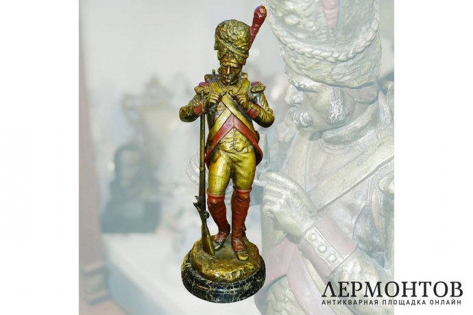 Скульптура. Гренадер императорской гвардии Наполеона. G.Owerth. Франция