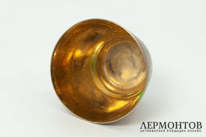 Стопка с растительным орнаментом. СССР, Мстерский завод Ювелир, 1974 год. Серебро 875