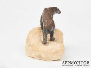 Статуэтка «Полярный медведь». Шпиатр, начало XX века