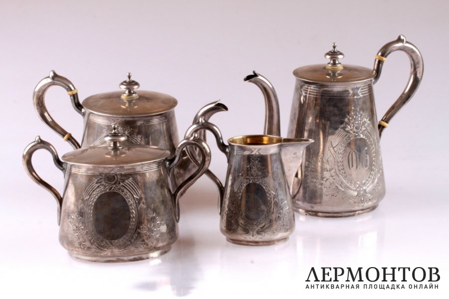 Чайный и кофейный сервиз. Серебро 84 пробы. 1871 год. Российская империя