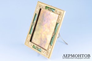 Рамка для фотографии в стиле неоклассика. Франция, Париж, нач. 20 в. Бронза. 