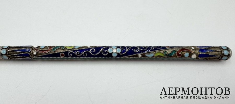 Перьевая ручка. Россия, фабрика ИЗО. Серебро 916 пробы, эмаль.