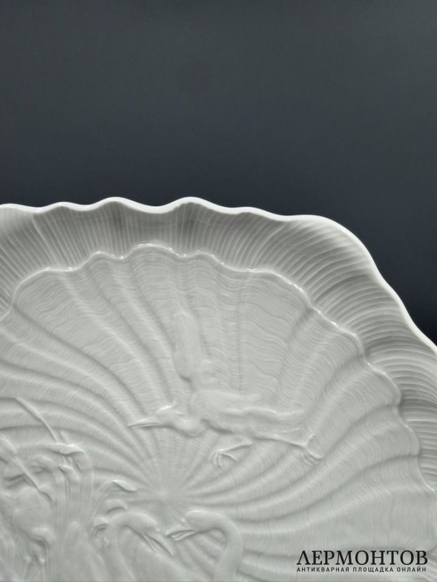 Блюдо для торта из «Лебединого сервиза», 30 × 28 см. Фарфор, Meissen, Германия
