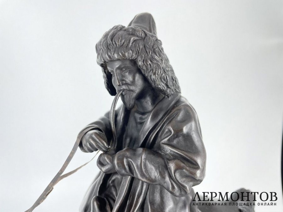 Скульптура Киргиз. Каслинский завод, 1895 г. Чугун.
