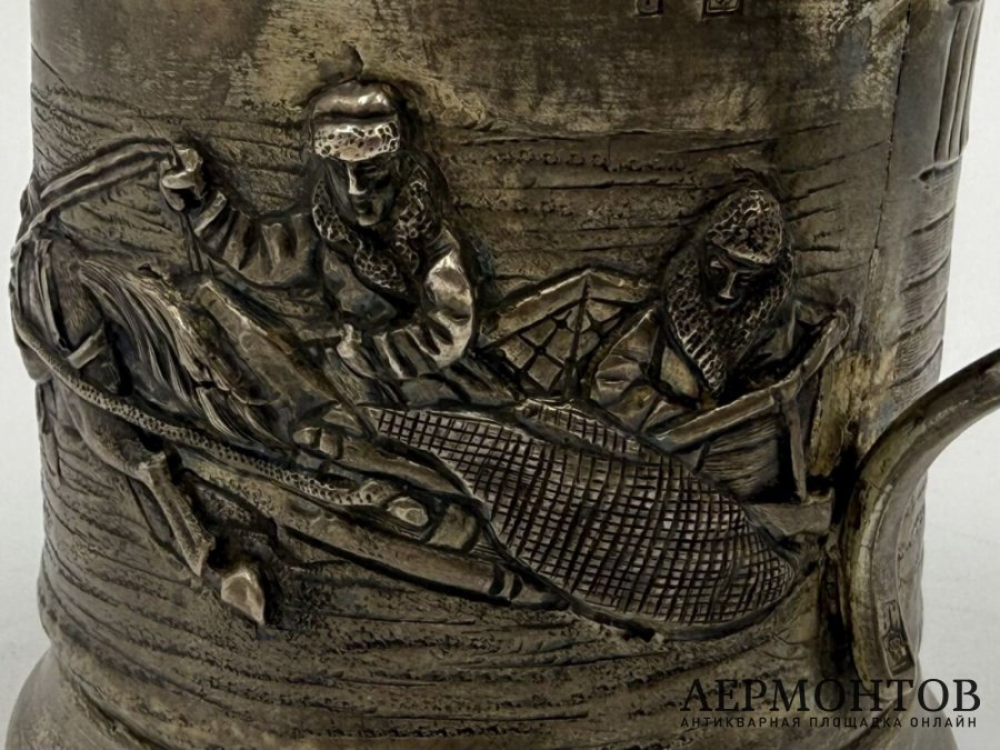 Подстаканник Русская двойка с санями. Россия, 1885 год. Серебро 84 пробы.
