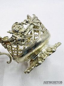Подстаканник с цветочными букетами. Серебро 875 пробы, Gebrüder Deyhle, Германия, 1909–1917 годы