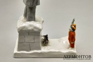 Статуэтка Привет Ленину. Скульптор Львов Ю.М. Фарфор, роспись. Песочное, 1980-2000е