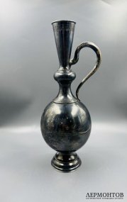 Штоф с букетами цветов. Серебро 84 пробы, Россия, 1895 год