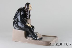 Скульптура Талмудист. Фаянс. Европа, первая треть 20 века.