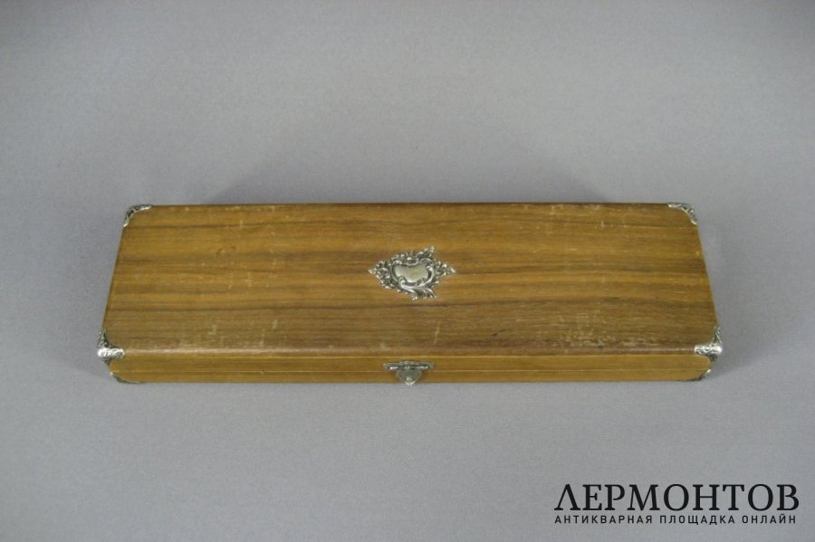 Раздаточный набор. Серебро 950 пробы, кость. Франция, XIX век.