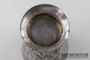 Кубок с растительным декором. Россия, Москва, мастер ДМ. Серебро 84 пробы.