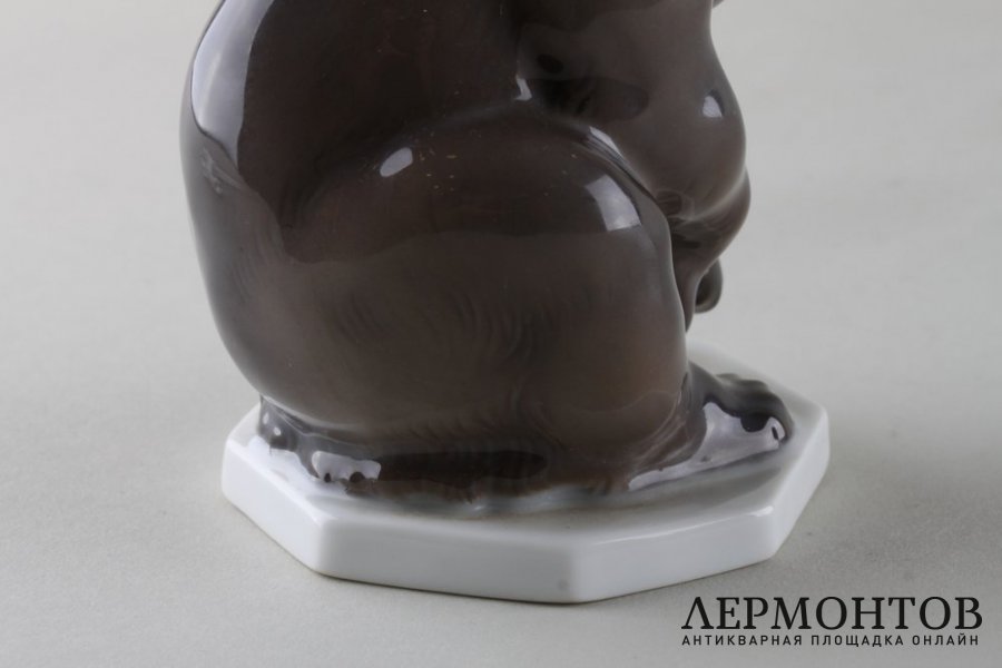 Медведь. Фарфор, роспись. Германия, Rosenthal, G. Schliep, 1924